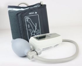 A & D UA-704 Palm Top Blood Pressure Monitor with Afib screening, Cuff & Case  [Pack of  1]
