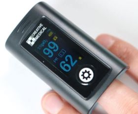 Creative PC-60FW Finger Pulse Oximeter, Bluetooth v4.0 with Carry Case
